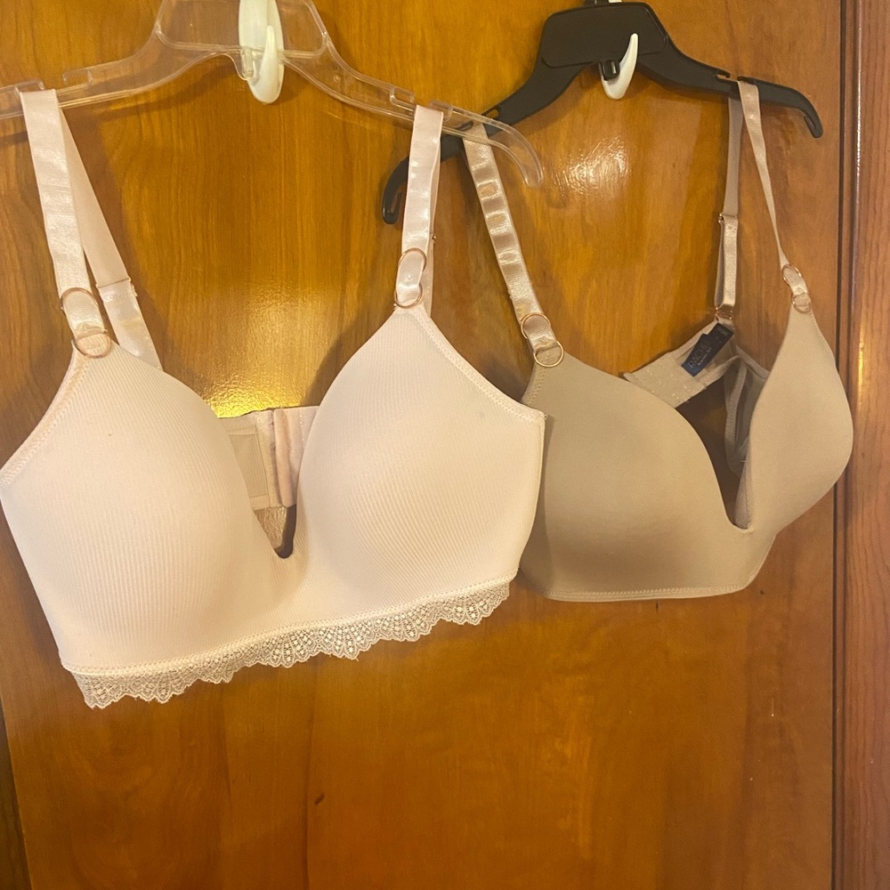 Bundle: 2 Rachel by Rachel Roy Bras